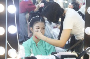 学美妆 解锁 N 种职业新可能